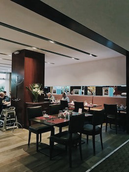 474 Buenos Aires Hotel