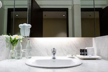 474 Buenos Aires Hotel