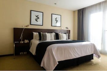 474 Buenos Aires Hotel