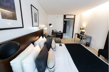 474 Buenos Aires Hotel