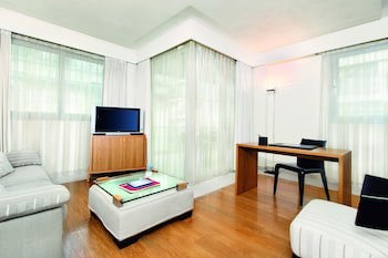 Daios Luxury Living