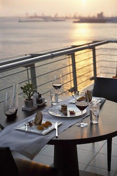 Daios Luxury Living