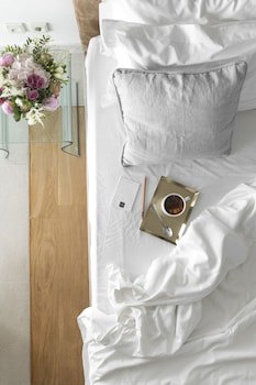 Daios Luxury Living