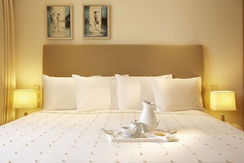 Daios Luxury Living