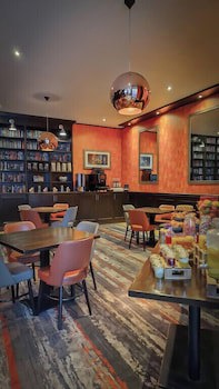 Clayton Hotel Leeds