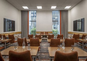 Clayton Hotel Leeds