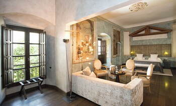 Hospes Palacio Del Bailio