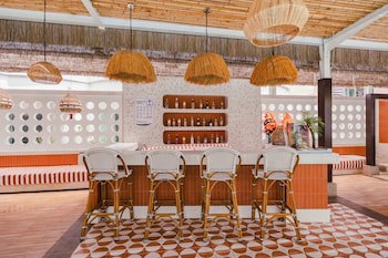 A-One New Wing Hotel