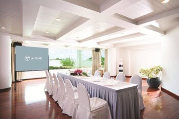 A-One New Wing Hotel