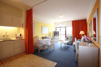 Canico Bay Club