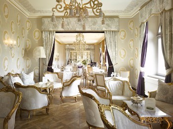Chateau Mcely