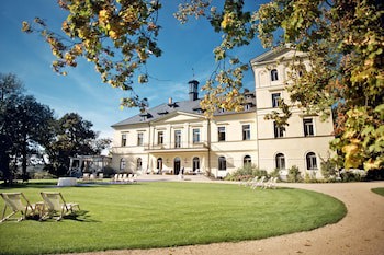 Chateau Mcely