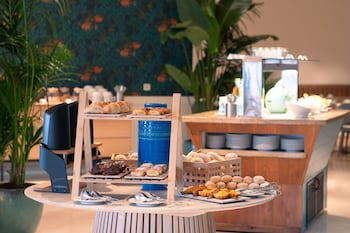 Sesimbra Oceanfront Hotel - Preferred Hotels And Resorts