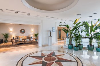 Sesimbra Oceanfront Hotel - Preferred Hotels And Resorts