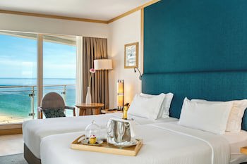Sesimbra Oceanfront Hotel - Preferred Hotels And Resorts
