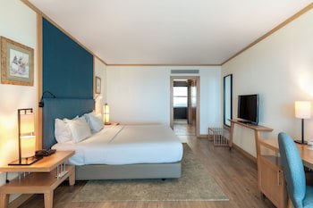 Sesimbra Oceanfront Hotel - Preferred Hotels And Resorts