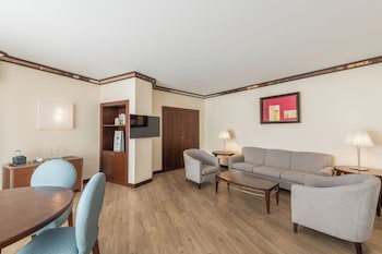Sesimbra Oceanfront Hotel - Preferred Hotels And Resorts