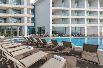 Sesimbra Oceanfront Hotel - Preferred Hotels And Resorts