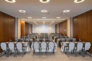Sesimbra Oceanfront Hotel - Preferred Hotels And Resorts