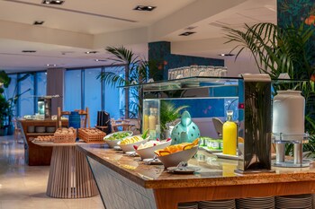 Sesimbra Oceanfront Hotel - Preferred Hotels And Resorts