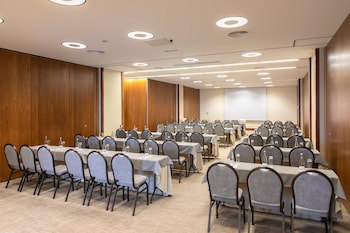 Sesimbra Oceanfront Hotel - Preferred Hotels And Resorts