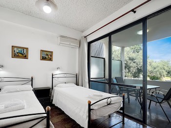 Andromaches Holiday Apartments