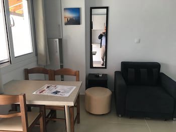 Andromaches Holiday Apartments