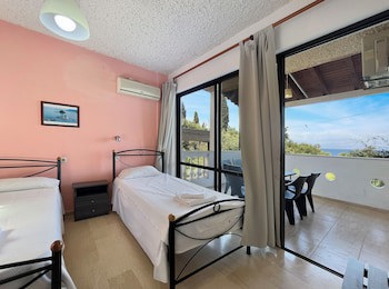 Andromaches Holiday Apartments