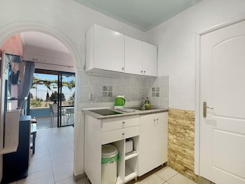 Andromaches Holiday Apartments