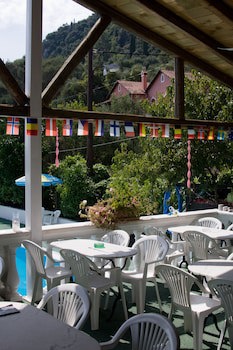 Andromaches Holiday Apartments