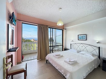 Andromaches Holiday Apartments