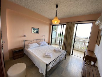 Andromaches Holiday Apartments