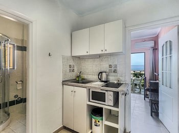 Andromaches Holiday Apartments