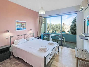 Andromaches Holiday Apartments