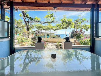Andromaches Holiday Apartments