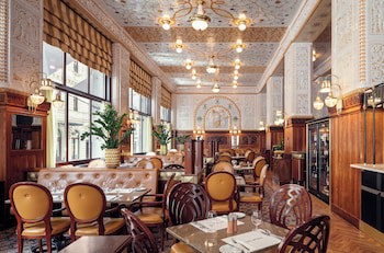 Art Deco Imperial Hotel