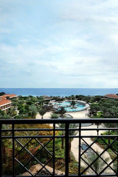 Fujairah Rotana Resort & Spa