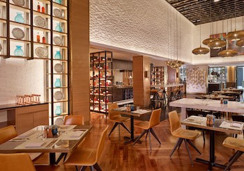 Hyatt Regency Al Kout Mall