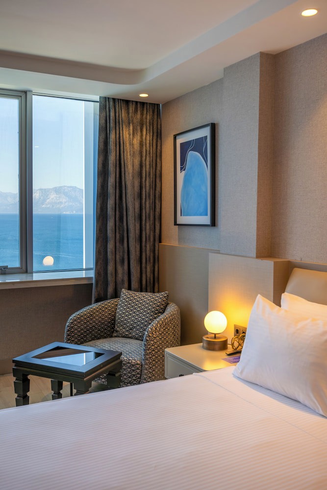 Standart Double Yataklı Deniz Manzaralı Oda
