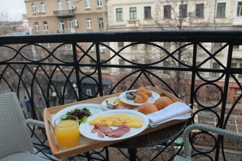 Frapolli Hotel