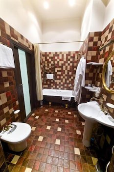 Frapolli Hotel