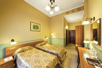 Frapolli Hotel