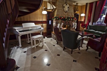 Frapolli Hotel