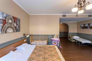 Frapolli Hotel
