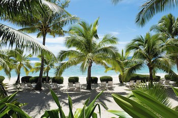 The Edgewater Resort & Spa