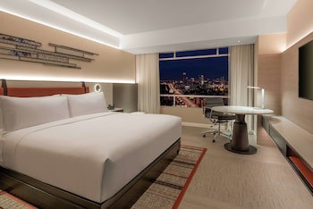 Doubletree By Hilton Bangkok Ploenchit