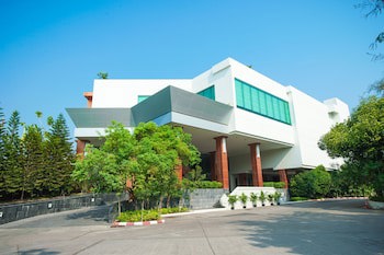 The Empress Hotel Chiang Mai