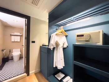 A-One Bangkok Hotel