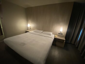Gold Orchid Bangkok