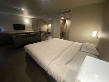 Gold Orchid Bangkok